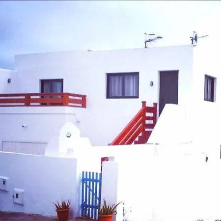 La Casa De * La Santa